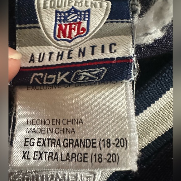 Reebok youth Dallas cowboys football jersey# 81 owens XL - Picture 6 of 6
